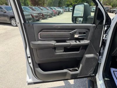 2026 Ram 3500 — photo 16 view