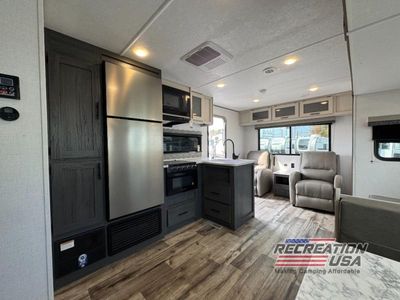 2025 Dutchmen Aspen Trail LE - Photo 10