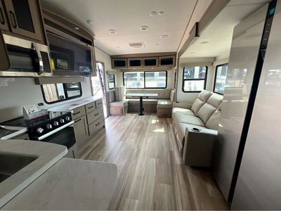 2026 Grand Reflection 150 Series - Photo 25