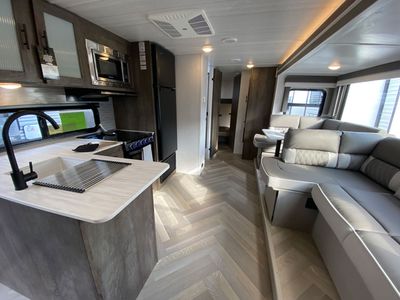 2022 Forest River RV Wildwood X-Lite - Photo 4
