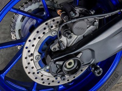 2023 Yamaha YZF-R7 - Photo 10