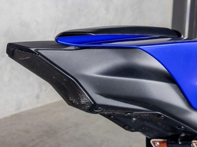 2023 Yamaha YZF-R7 - Photo 12