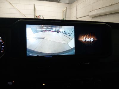 2024 Jeep Wrangler — photo 17 view