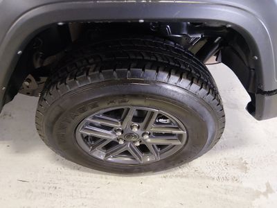 2024 Jeep Wrangler — photo 10 view