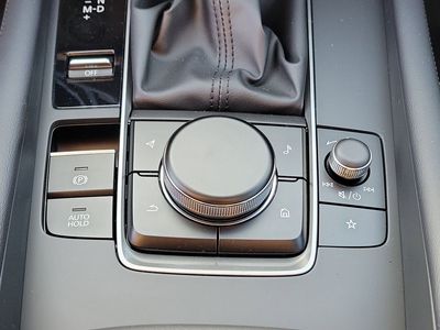 2026 Mazda Mazda3 - Photo 29