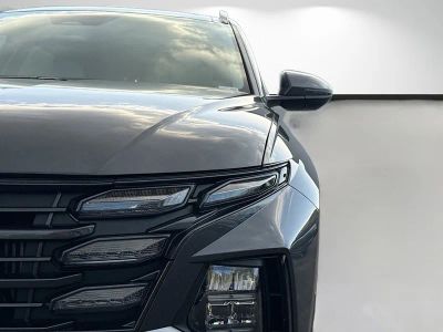2025 Hyundai Tucson Hybrid — photo 9 view