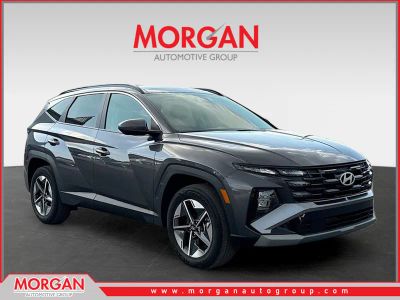 2025 Hyundai Tucson Hybrid SEL Convenience in Titan Gray — front three-quarter view
