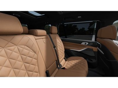 2026 BMW X7 - Photo 12