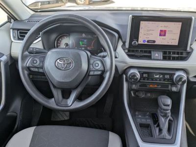 2025 Toyota RAV4 - Photo 28