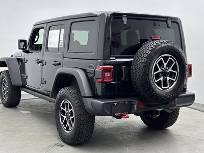 2025 Jeep Wrangler - Photo 5