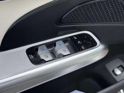 2026 Mercedes-Benz E-Class - Photo 18