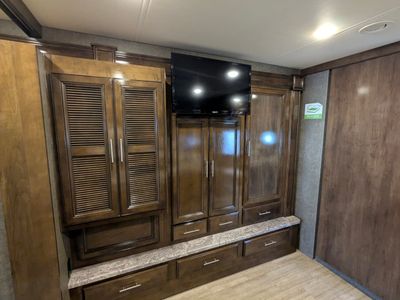 2020 Thor Motor Coach Challenger — front three-quarter view