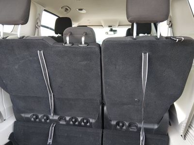 2023 Chrysler Voyager — photo 11 view