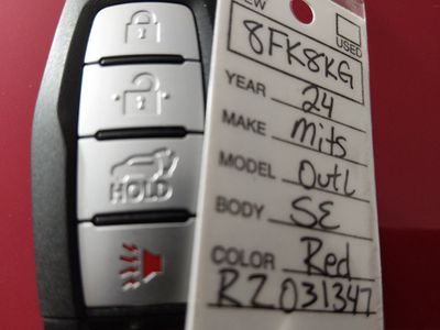 2024 Mitsubishi Outlander - Photo 15