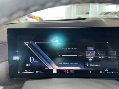 2026 BMW X5 — photo 24 view