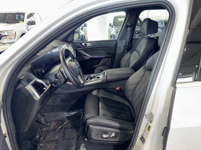 2026 BMW X5 — photo 19 view