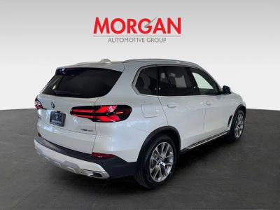 2026 BMW X5 — photo 8 view