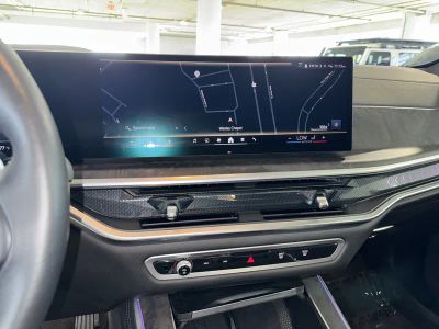 2026 BMW X5 — photo 26 view