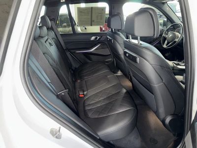 2026 BMW X5 — photo 12 view