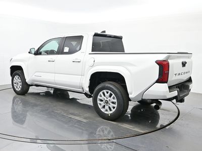 2026 Toyota Tacoma - Photo 3