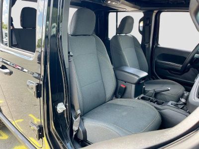 2025 Jeep Gladiator — photo 26 view