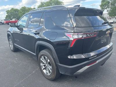2025 Chevrolet Equinox - Photo 5