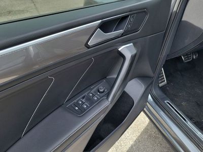 2023 Volkswagen Tiguan - Photo 10