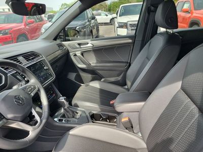 2023 Volkswagen Tiguan - Photo 12