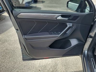 2023 Volkswagen Tiguan - Photo 9