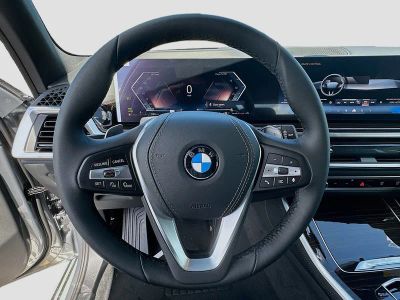 2026 BMW X5 — photo 8 view