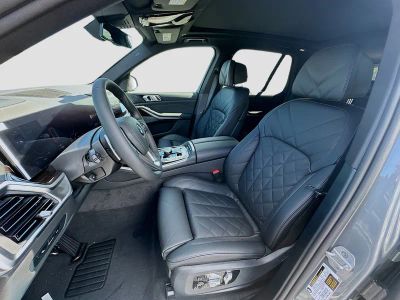 2026 BMW X5 — photo 16 view