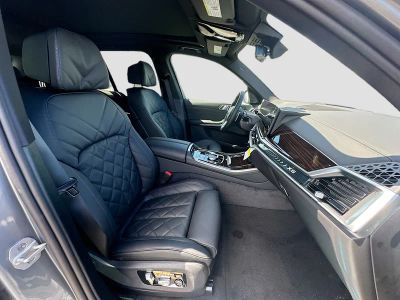 2026 BMW X5 — photo 23 view