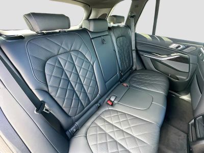 2026 BMW X5 — photo 22 view