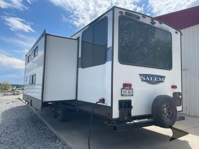 2024 Forest River RV Salem - Photo 5