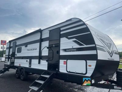 2027 Grand Design Transcend 265BHT — front three-quarter view