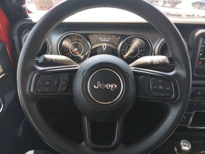 2022 Jeep Gladiator - Photo 12