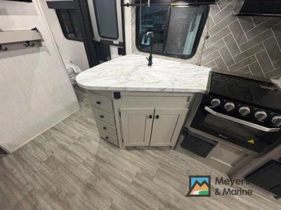 2024 Coachmen RV Apex Ultra-Lite - Photo 15
