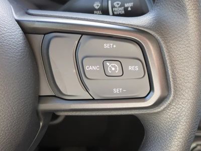 2026 Jeep Gladiator — photo 27 view