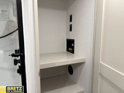 2026 Grand Design Solitude - Photo 12