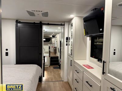 2026 Grand Design Solitude - Photo 9
