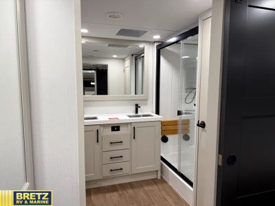 2026 Grand Design Solitude - Photo 10