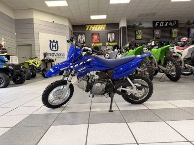 2026 Yamaha TT-R50E — front three-quarter view