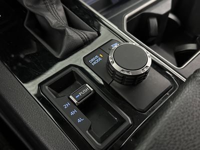 2022 Toyota Tundra 4WD - Photo 17