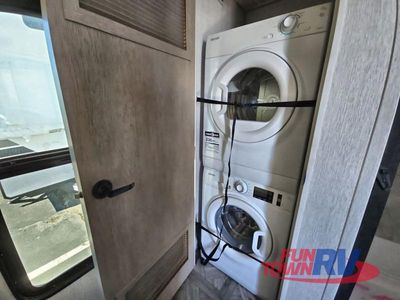 2024 Forest River RV Wildwood Grand Lodge - Photo 44