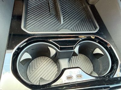 2026 BMW 5 Series — photo 31 view