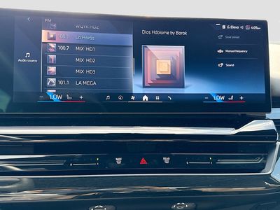 2026 BMW 5 Series — photo 32 view