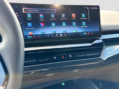 2026 BMW 5 Series — photo 28 view