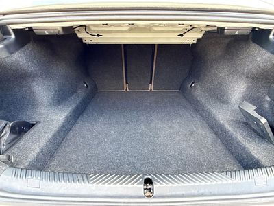 2026 BMW 5 Series — photo 12 view