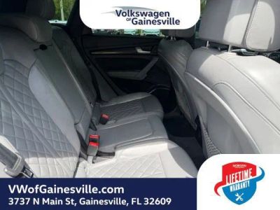 2018 Audi SQ5 — photo 8 view