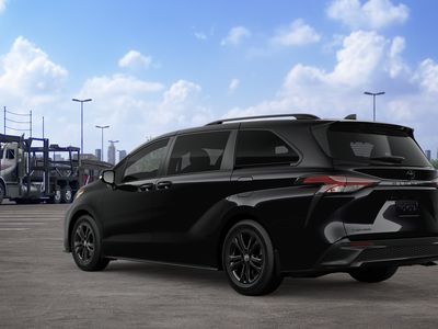 2026 Toyota Sienna — photo 8 view